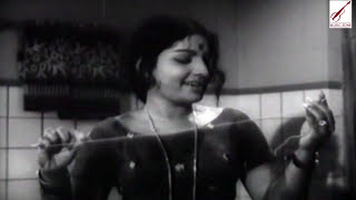 Kaamasasthramezhuthiya  Malayalam Old Classic Movie  Punarjanmam  Movie Song [upl. by Norrabal]