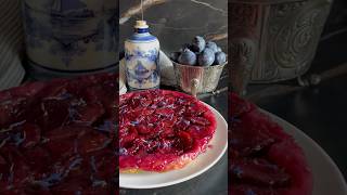 SICILIANI CREATIVI  Tarte tatin alle prugne fresche  Plums tarte tatin shortsrecipe [upl. by Notnerb]