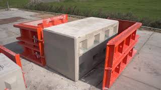 BETONBLOCK®  Casting and Mold Removal [upl. by Felty]