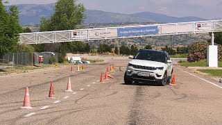 Jeep Compass 2017  Maniobra de esquiva moose test y eslalon  km77com [upl. by Stilu]