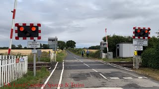 Kilnwick Level Crossing East Riding of Yorkshire [upl. by Sundstrom349]