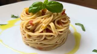 Spaghettis with Garlic and Tomato [upl. by Ahsitan859]