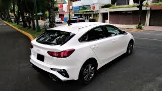 KIA FORTE HATCHBACK 2022 BLANCO [upl. by Nordek]