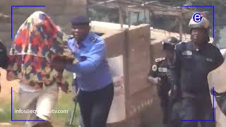 YAOUNDE INTERPELLATION MUSCLEE DUN ASSASSIN AU QUARTIER EMANA  EQUINOXE TV [upl. by Rovner567]