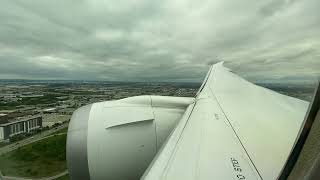 Westjet Dreamliner Boeing 787 landing in Toronto [upl. by Attena]