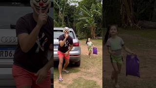 O MONSTRO ME ATACOU NA FLORESTA 🤣😱🤣😱 [upl. by Magill]