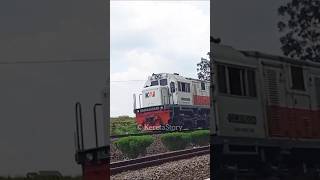 Sawunggalih Utama Masuk Stasiun Purwokerto shorts keretaapi railfans train railway [upl. by Annohsat841]