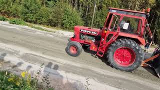 Traktorpulling bondens dag Backamo 2024 med Volvo BM Ford Scantrac mm [upl. by Anahtor]