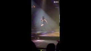 20151212 蔡依林 Jolin Tsai  麥克風GG Remix Live  2015 PLAY世界巡迴演唱會  香港站 DAY 2 [upl. by Ybor496]