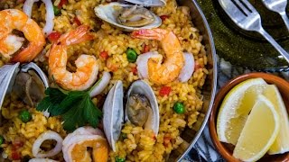 Simple and Tasty Seafood Paella [upl. by Lilllie]