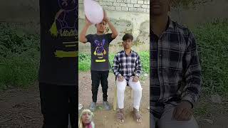 Balloon mai powder kha se aaya🎈🎈trending funny videocomedy funny videos reels [upl. by Artenal]