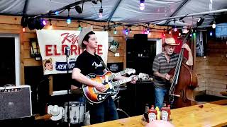 Kyle Eldridge amp The Kentucky Cowhands cover quotIm A HonkyTonk Manquot [upl. by Fiann]