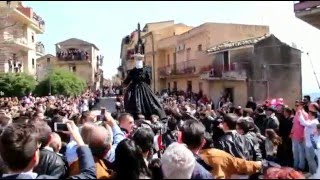 pasqua a badolato quotla confruntaquot2016 il video [upl. by Walcoff306]