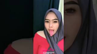 Hijabers Cantik Lidah Panjang cantik hijab jilbabpashmina hijabpashmina live pashmina [upl. by Chae457]