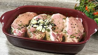 Nur wenige Leute kochen Schweinefleisch so Saftiges Fleisch für ein festliches Abendessen Gäste be [upl. by Eneles]