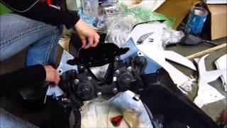 2013 ZX6R Upper  Front Fairing Installation [upl. by Akierdna]