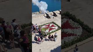 Malta Valletta  Saluting Battery firing cannons [upl. by Maisie]