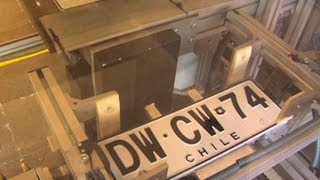 Miradas Fabricación de placas patentes [upl. by Akinimod34]