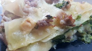 LASAGNE SALSICCIA CIME DI RAPA E PROVOLA FRIARIELLI RAPINI BROCCOLETTI BROCCOLI  FoodVlogger [upl. by Allerie155]