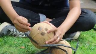 Tutorial Permainan Tradisional Enggrang Batok [upl. by Kotick839]