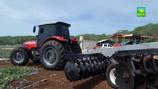 DEMOSTRACIÓN EN CAMPO DE MAQUINARIA AGRÍCOLA [upl. by Trela]