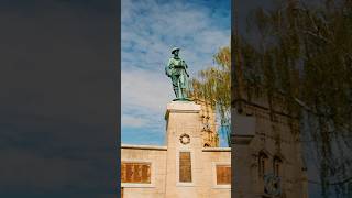 Evesham War memorial 🙏 lestweforget remembranceday evesham worcestershire wychavon abbeypark [upl. by Loresz]