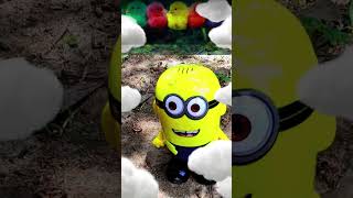 Ada minion dan Anak Ayam Warna Warni Lucu Banget minion ayamkecil rainbowchicks shortsvideo [upl. by Pierpont]