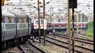 12381 POORVA EXPRESS Departing MUGHALSARAI JUNCTION  Indian Railways [upl. by Fording]