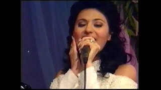 Ceca  Lela Vranjanka  LIVE  Svadba 1995 [upl. by Formica]