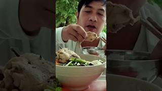 Hủ Tiếu Mì Cánh Gà Nấu Nấm Đông Cô mukbang Phương Nam YouTube [upl. by Carlye]