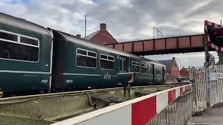 Rare Old Barriers Crediton Station Level Crossing Devon Saturday 25022023 [upl. by Okikuy]