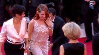 Cannes 2014  SILS MARIA  Montée des marches [upl. by Eveline912]