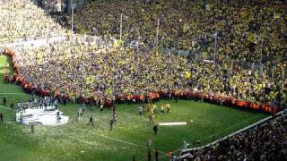 Die Sud flippt aus  Borussia Dortmund 14052011 [upl. by Waldon]