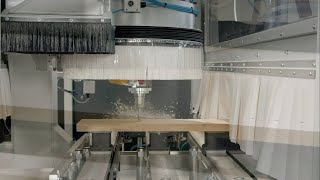 Usinage du bois avec la technique CNC 5 axes de HOLZHER  Centre dusinage CNC EPICON [upl. by Seana697]