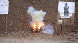 145mm vs quotruski tankquot strzelamy do quotczołguquot z Damianem Ratką z Defence24 [upl. by Oitaroh]