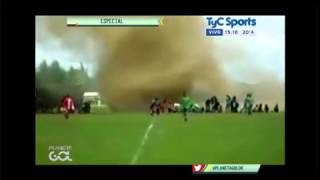 Planeta Gol  Especial con cancha o clima implosible  2014 [upl. by Aidyn834]