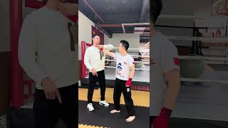 Street selfdefense （4）Mourners Finishing Movequotkungfu shorts [upl. by Guthrey]