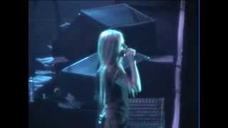 Avril Lavigne  Live in London 11102004 [upl. by Resaec648]