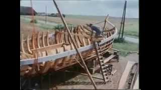 Van boom tot Botter Building traditional wooden fishing sailboat [upl. by Mattias404]