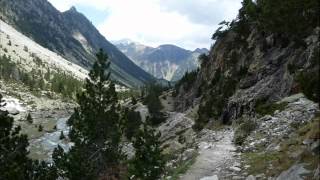 Images et Chants des Pyrénées [upl. by Susejedairam]