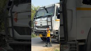 Skating karne ke liye road banva rha shorts skating advik viral [upl. by Yzeerb]