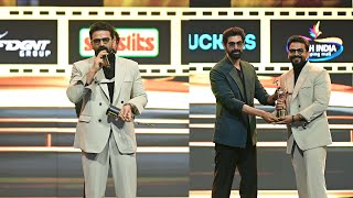 Daali Dhananjayas Heartwarming Moments Celebrating His Best Actor Critics at SIIMA 2024 [upl. by Etnovahs]