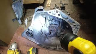 Part 3 Toyota Aygo clutch replacement [upl. by Billie]