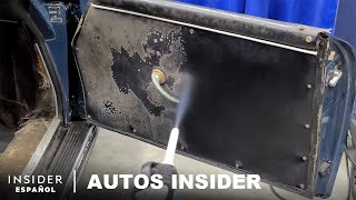 Cómo se Utiliza el Hielo Seco para la Limpieza a Fondo de Automóviles  Autos Insider [upl. by Ydnar569]