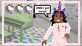 My First Day Working at the Unicorn Hotel in Bloxburg Roblox Roleplay [upl. by Sherrer]