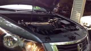 Replacing a anti freeze coolant on a 2008 Honda accord [upl. by Greff]