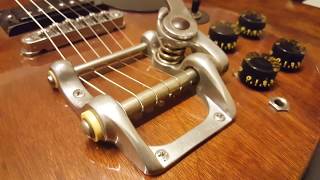 GIBSON VINTAGE 19701973 SG DELUXE WALNUT MAHOGANY BIGSBY STYLE TREMELO UP CLOSE GUITAR VIDEO REVIEW [upl. by Annaj]