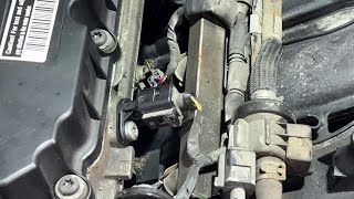 How To Replace Camshaft Position Sensor P0011 2011 Volkswagen Jetta [upl. by Volnak]