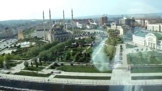 Вид на Мечеть из окна Hotel Grozny City Молитвенное песнопение [upl. by Eekaz998]