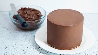 HOW TO COVER A CAKE WITH CHOCOLATE GANACHE [upl. by Coralie]